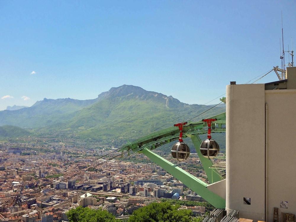 Ibis Grenoble Gare Hotel Exterior photo